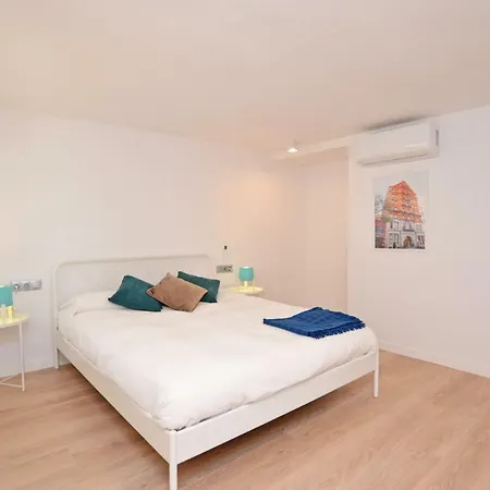 Atico Colon 21 Appartement *
